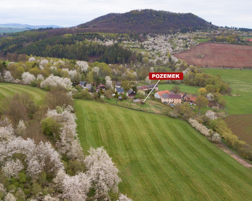 Stavební pozemek 3.332m2, Kolešov - Pšov (u Žlutic), Karlovarský kraj